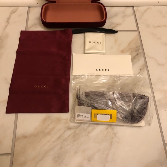 NEW GUCCI FLAT TOP SUNGLASSES - Picture 11 of 14